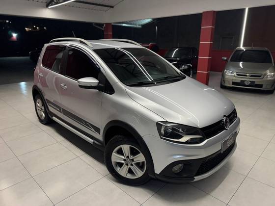 VOLKSWAGEN CROSSFOX 1.6 MI FLEX 8V 4P MANUAL VOLKSWAGEN CROSSFOX 1.6 MI FLEX 8V 4P MANUAL